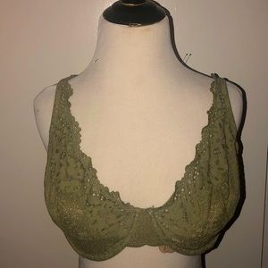 Victoria Secrets Lace Bra 38DD